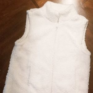 Old Navy Girl's fleece vest